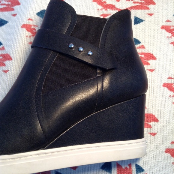 linea paolo freshton high top wedge sneaker